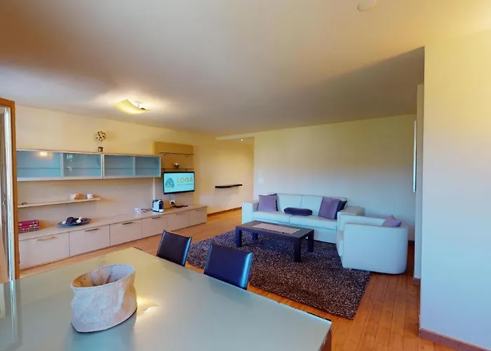 Apartamento Chesa Seraina Abitaziun Seraina 4 - - *